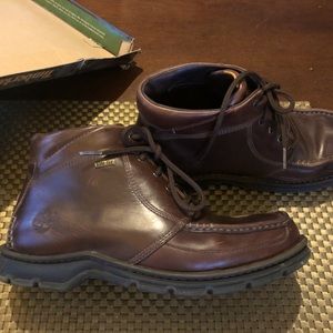 Timberland men’s boots size 8.5 like new